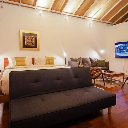 Bias Villa Seminyak Bagian luar foto
