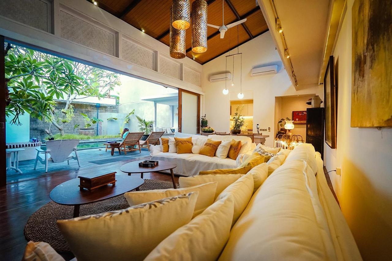 Bias Villa Seminyak Bagian luar foto