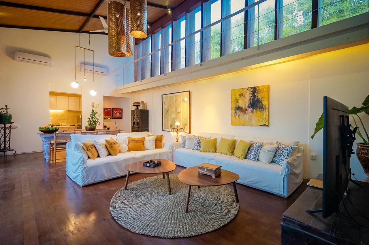 Bias Villa Seminyak Bagian luar foto