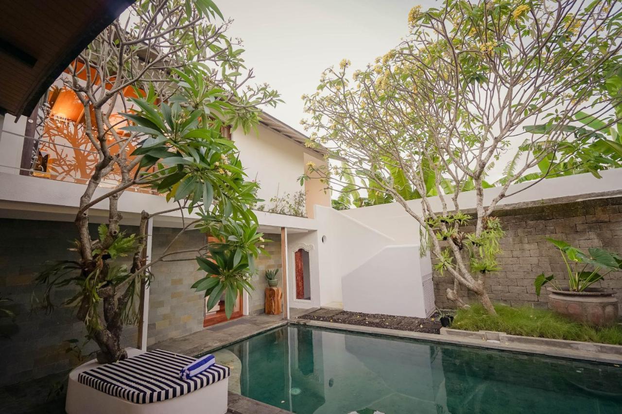 Bias Villa Seminyak Bagian luar foto